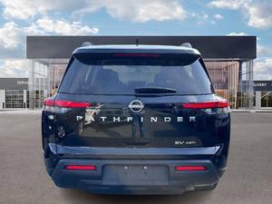 Nissan Pathfinder SV 2022, construido según estándares satisfactorios - Product Image 5