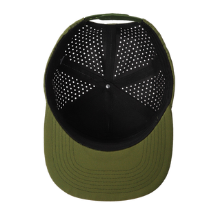 Casquette plate à visière plate imperméable découpée au laser à 7 panneaux perforée Fabriquée au Vietnam Personnalisée Casquette de golf tropicale réglable Couleurs personnalisées - Product Image 2