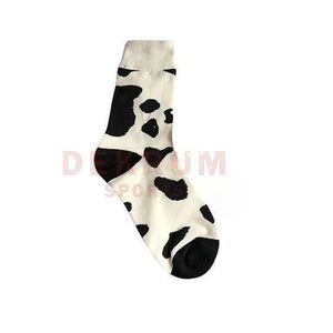 Chaussettes décontractées légères pour hommes, chaussettes décontractées à la mode en coton respirant personnalisées OEM en tissu doux de luxe - Product Image 1