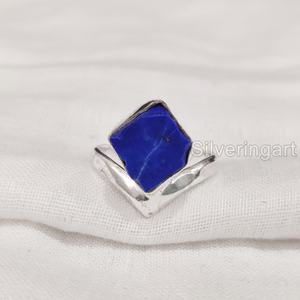 Bague pour femme en pierre brute, Lapis Lazuli naturel, motif couronne en V, en argent sterling 925, bijoux de Noël - Product Image 3