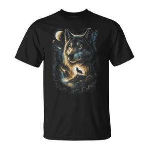 T-Shirt con Lupo che Urla di Notte nella Foresta per Amanti della Natura, Abbigliamento Promozionale a Tema Animale per Uomo - Product Image 1