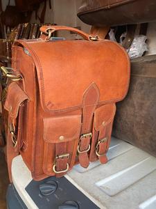 Paquete de bolso de cuero genuino de alta calidad, duradero, hecho a mano, bolso de mochila Vintage de Cuero 100% genuino para viajes escolares y universitarios - Product Image 3