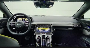 SCFSMGFW8SGN09847 2025 รถสปอร์ตคูเป้สุดหรู ขับเคลื่อนล้อหลัง เครื่องยนต์ 4.0 ลิตร ทวินเทอร์โบ V8 656 แรงม้า แรงบิด 800 นิวตันเมตร ความเร็วสูงสุด 325 กม./ชม. ไมล์น้อย อะไหล่แท้จากโรงงาน - Product Image 4