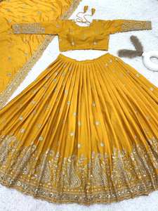 Lehenga choli คอลเลกชันงานแต่งงานที่มีงานปักลำดับหนักเต็มรูปแบบ - Product Image 2