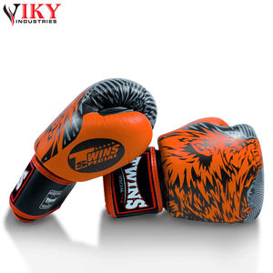 OEM concevoir votre propre bonne vente 2025 fait à la main en cuir PU Durable nouveauté produit gants de boxe de combat - Product Image 2