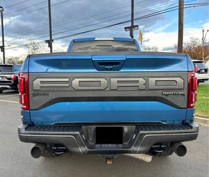 Increíble Ford F-150 Raptor SuperCrew 2019 en perfectas condiciones con poco kilometraje en stock, ofrecido a una oferta increíble que no querrás perderte - Product Image 2