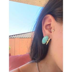 Boucles d'oreilles pendantes Navajo en turquoise et argent sterling, motif papillon et cœur serti clos, incrustées de diamants, style tendance - Product Image 2