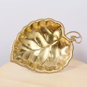 จานผลไม้เคลือบเงาทรงใบไม้ทำจากทองเหลือง - Product Image 5