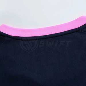 Vêtements de football en tissu doux personnalisés les plus vendus avec option de conception Vêtements de football personnalisables de qualité supérieure - Product Image 4