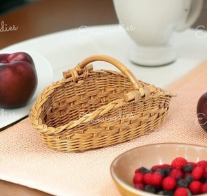 Handmade Single-Tier Bamboo Storage <b>Basket</b> Multi-Purpose Decorative <b>Hampers</b> <b>for</b> Fruit Bread Desktop Serving in Living Room - Product Image 4