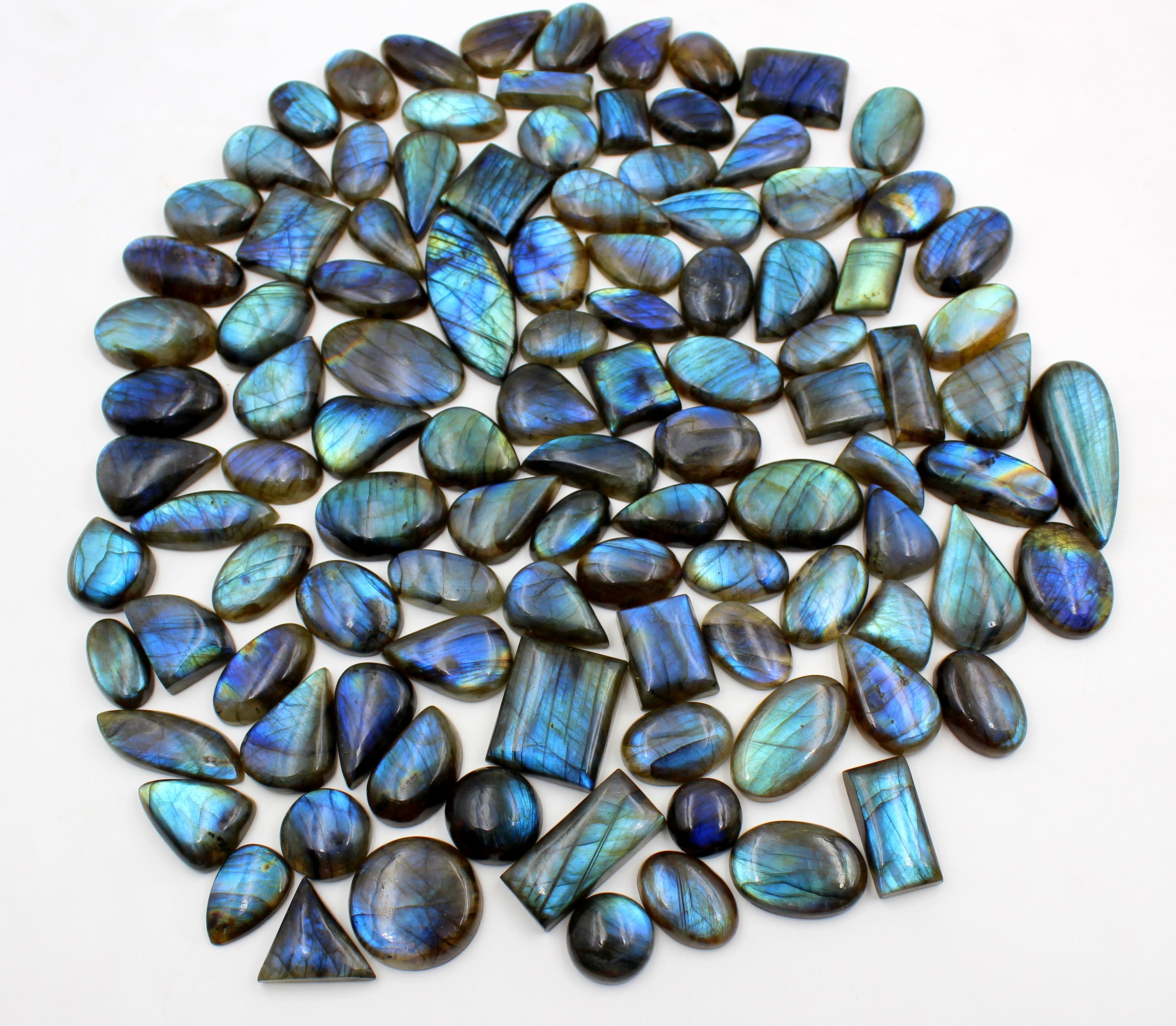 เช่นเดียวกับภาพ