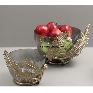 Bol décoratif en métal en aluminium de vente chaude de feuille d'or pour l'usage dans les restaurants et la cuisine à la maison pour servir des fruits - Product Image 1