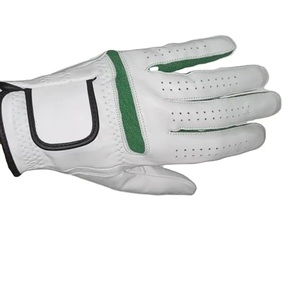 Gants de golf en cuir Cabretta pour gaucher, fabriqués sur mesure avec couleurs et tailles personnalisées à prix raisonnable - Product Image 1