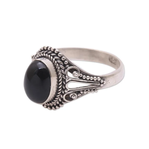 Anillo de Ónice Negro Hecho a Mano de Alta Calidad, Plata de Ley 925, Piedra Preciosa Natural, Diseño Clásico para Fiestas - Product Image 2