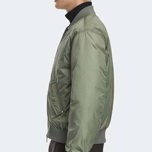 Chaqueta Bomber para hombre, tela de nailon, tela de nailon negra, chaqueta de satén de gran tamaño, chaqueta Bomber acolchada recortada gruesa - Product Image 4