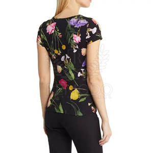 Camisetas de Verano para Mujer Sublimadas - Diseño Artístico Personalizado 100% Algodón Transpirable y de Secado Rápido Manga Corta - Product Image 3