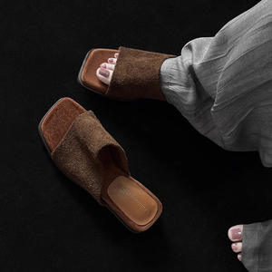 รองเท้าผ้าใบพื้นยางสำหรับผู้หญิง รองเท้าลำลองแบบสวม สบาย ระบายอากาศได้ดี รองเท้าแฟชั่นฤดูร้อน - Product Image 5