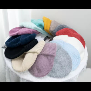 Gorro de Punto de Lana Gruesa con Pelo de Conejo 100% Acrílico, Estilo Vintage Coreano de Moda para Mujer, para Otoño e Invierno - Product Image 3