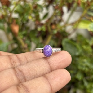 Bague en argent sterling 925 plaqué, charoïte, minimaliste, pierre précieuse, bague tendance, bijoux de mariage et de fiançailles pour femmes, vente en gros - Product Image 3