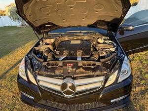 Mercedes-Benz E-5-5-0 Coupé 2013 - Product Image 3