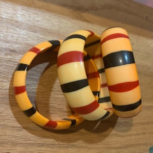 Eco-Friendly DIY Resin Crafts Striped Bangle Bracelet Red Black Yellow Indian Jewelry Accessories for Home Decor <b>Angel</b> Wholesale - Product Image 2