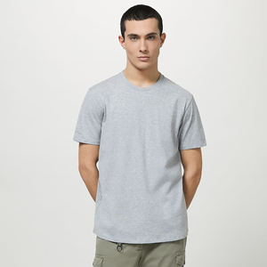 เสื้อยืดผู้ชายมาใหม่ ใส่สบายสำหรับฤดูร้อน คุณภาพดีที่สุด ผลิตในปากีสถาน ผ้าฝ้าย 100% ราคาขายส่ง - Product Image 1