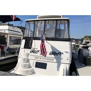 Yate a motor de lujo Carver 366 de 2004 con motor interno, casco de fibra de vidrio para turismo, cruceros, pesca y deportes, con mano de obra soldada. - Product Image 3