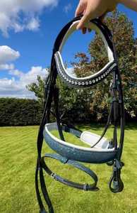 Brida de caballo ajustable de diseño inteligente Durable Impermeable Bio PVC recubierto de nailon Cuero cómodo en colores personalizados azul claro - Product Image 4