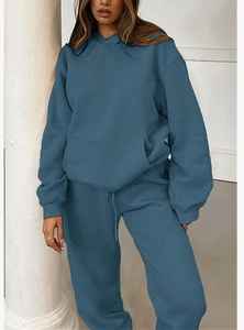 Sweat-shirt et pantalon de survêtement élégants de couleur unie pour femmes Mélange de polyester luxueux avec cordon de serrage à la taille et poche kangourou - Product Image 3