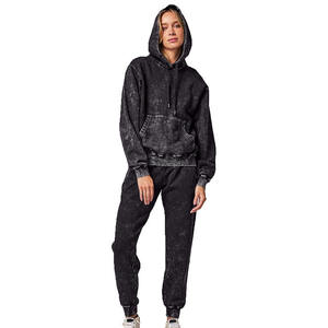 2024เซ็ตชุดวอร์มสำหรับผู้หญิงชุดวอร์มกางเกงโอเวอร์ไซส์โลโก้โอเวอร์ไซส์ออกแบบได้เองสำหรับฤดูหนาว - Product Image 1