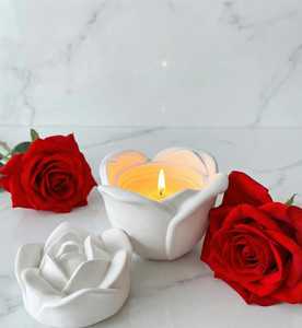 Bougie en pot en céramique romantique en forme de rose, pot en béton, bougie parfumée, idéale pour les cadeaux de la Saint-Valentin, disponible au prix de gros - Product Image 1