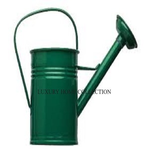 Arrosoir en métal recyclé écologique et durable avec finition thermolaquée, construction durable et étanche - Product Image 6