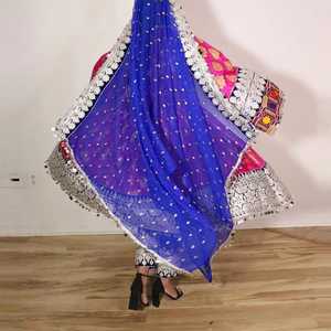 เราเป็นผู้ผลิตและผู้จัดจำหน่ายชุดเดรสผู้หญิง Afghani kuchi ทุกประเภทชุดสั่งตัดขนาดใหญ่พิเศษ OEM ODM - Product Image 4