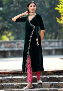 NEW STYLISH <b>JACKET</b>/KURTA WITH PANT DRESS EMBELLISH WITH BEAUTIFUL CRYSTAL GLASS BEADS,DABKA ,WORK for Party-WEAR/WEDDING @ 2022 - Product Image 2