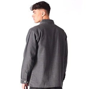 Vente chaude de la saison Veste en jean pour homme Coupe ample Couleur unie Style décontracté haut de gamme Vêtement d'extérieur - Product Image 3