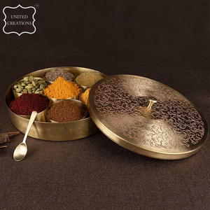 Vendedor caliente latón cobre especia masala Dabba diseño hecho a mano latón metal especia masala caja de condimentos de latón de alta calidad - Product Image 6
