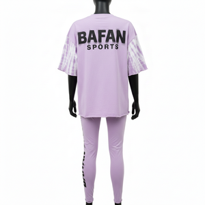 Conjunto Deportivo Premium de Camiseta de Algodón de 300GSM y Leggings de 260GSM con Paneles de PVC Reflectantes Iridiscentes y Logotipo Personalizado - Product Image 2