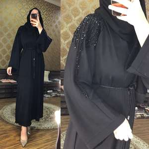 Belle Abaya noire de Dubaï pour les femmes vêtements traditionnels islamiques avec le travail à la main caftan accessoire traditionnel musulman - Product Image 1