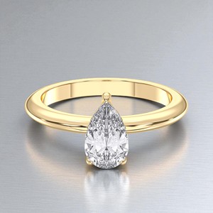 Juego de puntas de diamante de forma redonda y pera de moissanita de 1,15 quilates, anillo de compromiso solitario hecho en oro sólido para mujer - Product Image 3