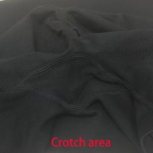 กางเกงขาสั้นสำหรับผู้หญิงกางเกงขาสั้นผ้ายีนส์ขาตรงใหม่สำหรับผู้หญิงมีรูของผู้หญิงกางเกงขอบหยาบมีสไตล์ตามท้องถนน - Product Image 2