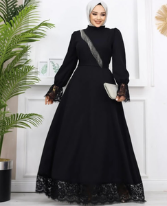 Abaya Islámica Premium para Mujeres para Hajj y Umrah, Abaya Ligera y Modesta Diseñada para Peregrinación y Oración, Tejido Transpirable - Product Image 1