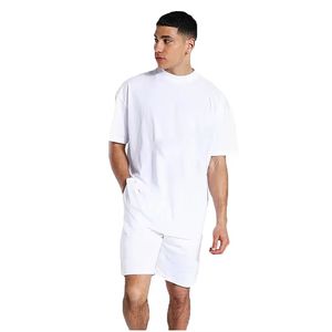 Conjunto de 2 Piezas de Camiseta de Manga Corta y Pantalones Cortos Vintage para Hombre con Estampado Digital - Product Image 4