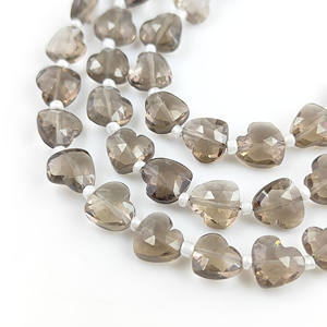 Cuentas de Cuarzo Ahumado de 8-9 mm con Facetas en Forma de Corazón, Hilo de Cuentas para Joyería DIY, Cuentas de Cuarzo Ahumado Natural, 20-22 Cuentas en un Hilo de 8 Pulgadas - Product Image 1