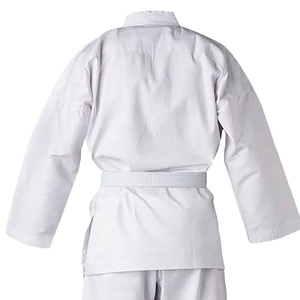 Tenue d'entraînement exclusive haut de gamme, robuste, adaptative et au design élégant pour les arts martiaux, le judo et le karaté - Product Image 4