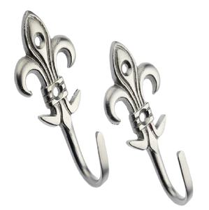 Crochet mural en acier inoxydable durable, design métallique parfait pour les accessoires de cuisine et de salle de bain et des solutions de rangement élégantes - Product Image 1