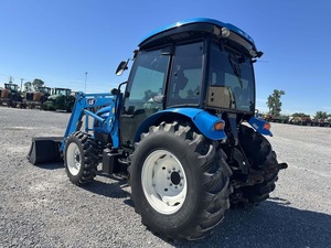 Tractor Compacto Usado en Excelentes Condiciones, 70HP, LS 4WD, Diésel, con Cargador Frontal y Sistema de Cambio Shuttle, en Venta - Product Image 6