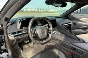 รถ Z06 คอนเวอร์ทิเบิล 2LZ 670 แรงม้า เครื่องยนต์ LT6 V8 สภาพดี ใช้งานน้อย - Product Image 3