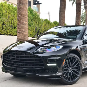 SD7VUJBWXPTV07160 2023 SUV de Lujo con Tracción en las Cuatro Ruedas, Motor V8 Twin Turbo de 4.0L, 697hp, 900Nm de Torque, Velocidad Máxima 310km/h, Bajo Kilometraje, OEM Industrial - Product Image 1