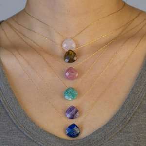 Collar con Colgante de Plata 925 con Piedra de Lapislázuli en Forma de Corazón - Collar con Dijes de Cadena de Eslabones al por Mayor - Product Image 4