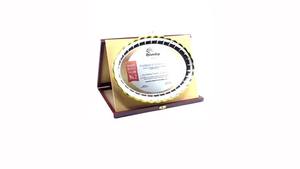 Placa de placa de metal plateado de alta demanda con caja de madera para hitos y logros corporativos disponibles al mejor precio - Product Image 3